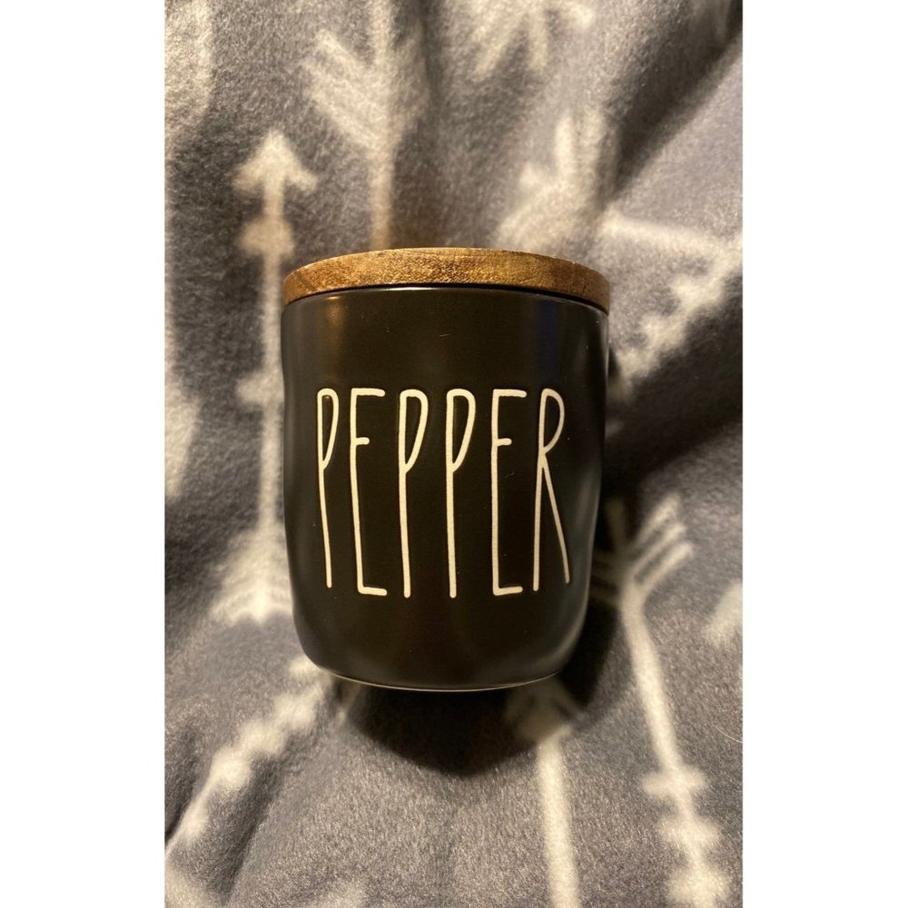 Rae Dunn Pepper Cellar